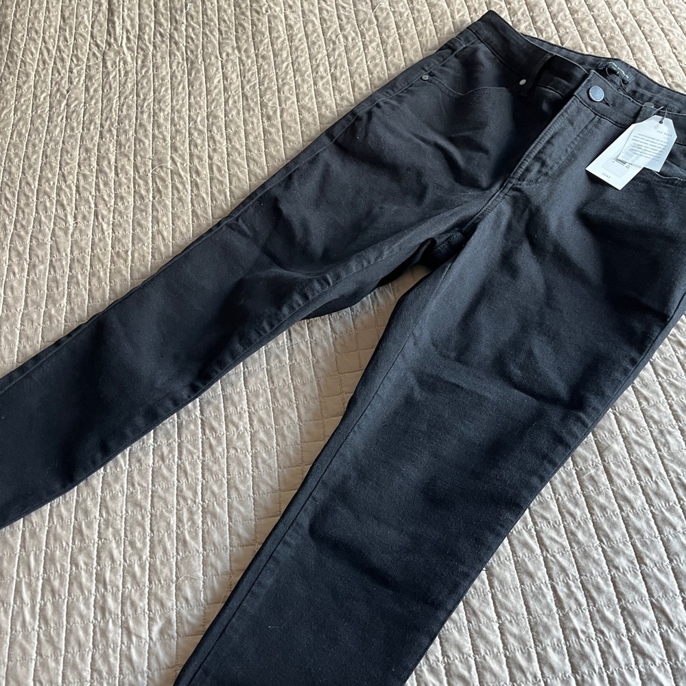 NWT Universal Standard black jeans 12P